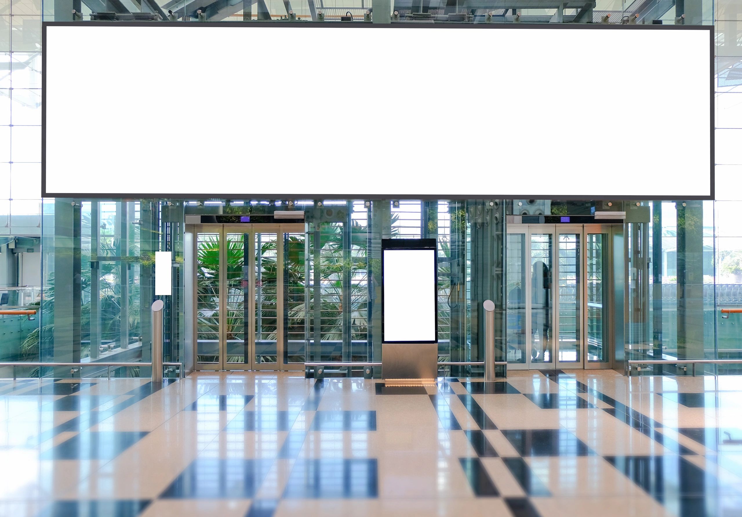 Retail signage environment